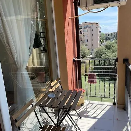 Апартамент Sunny View Cacao Слънчев бряг