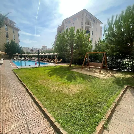 Апартамент Sunny View Cacao