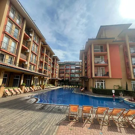 Апартамент Sunny View Cacao Слънчев бряг