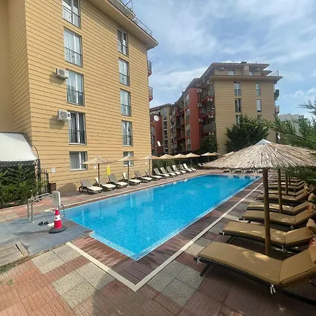 Апартамент Sunny View Cacao Слънчев бряг