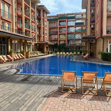 Апартаменты Sunny View Cacao