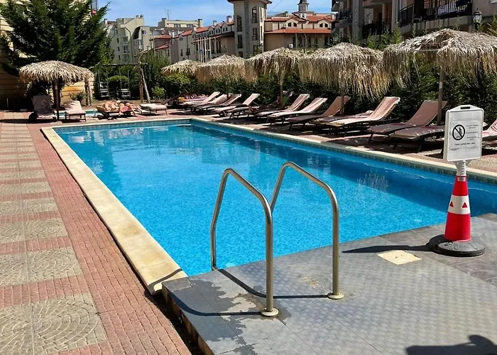 Апартамент Sunny View Cacao Слънчев бряг